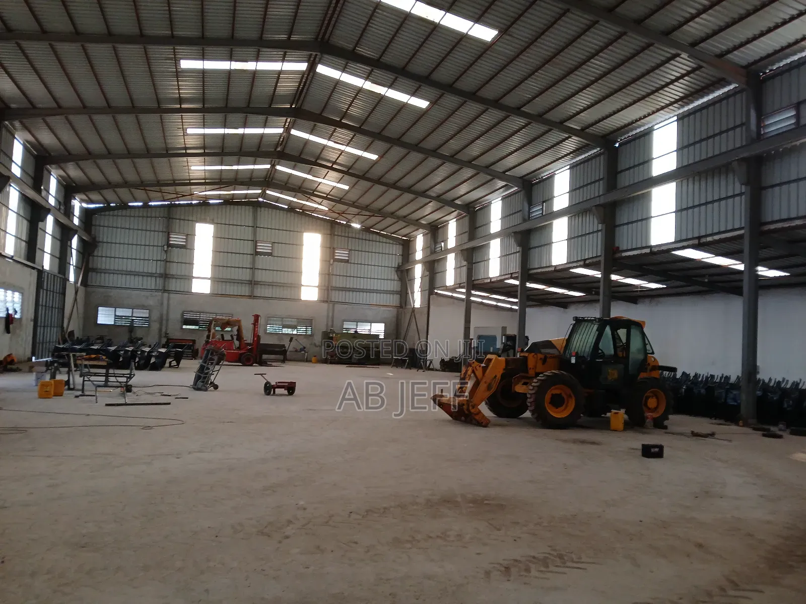 Big Warehouse + 4 Arcs of Land at Road Side
