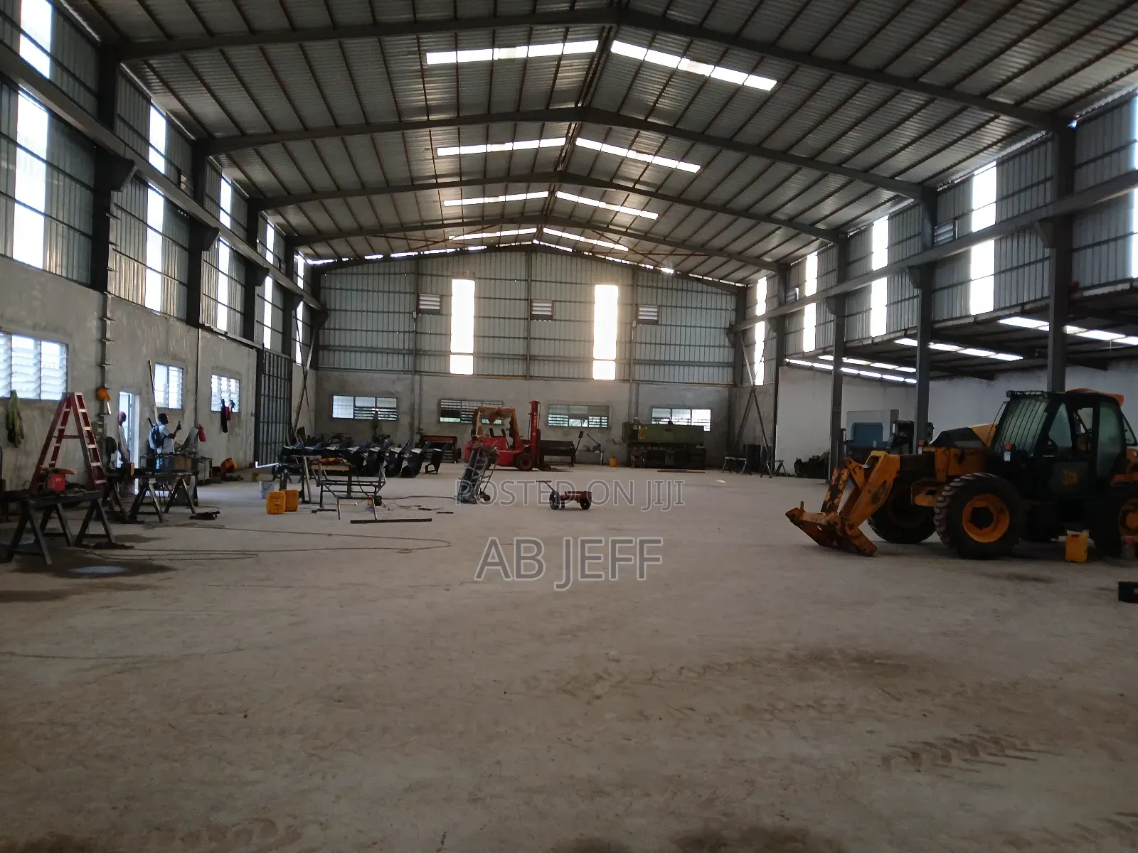 Big Warehouse + 4 Arcs of Land at Road Side