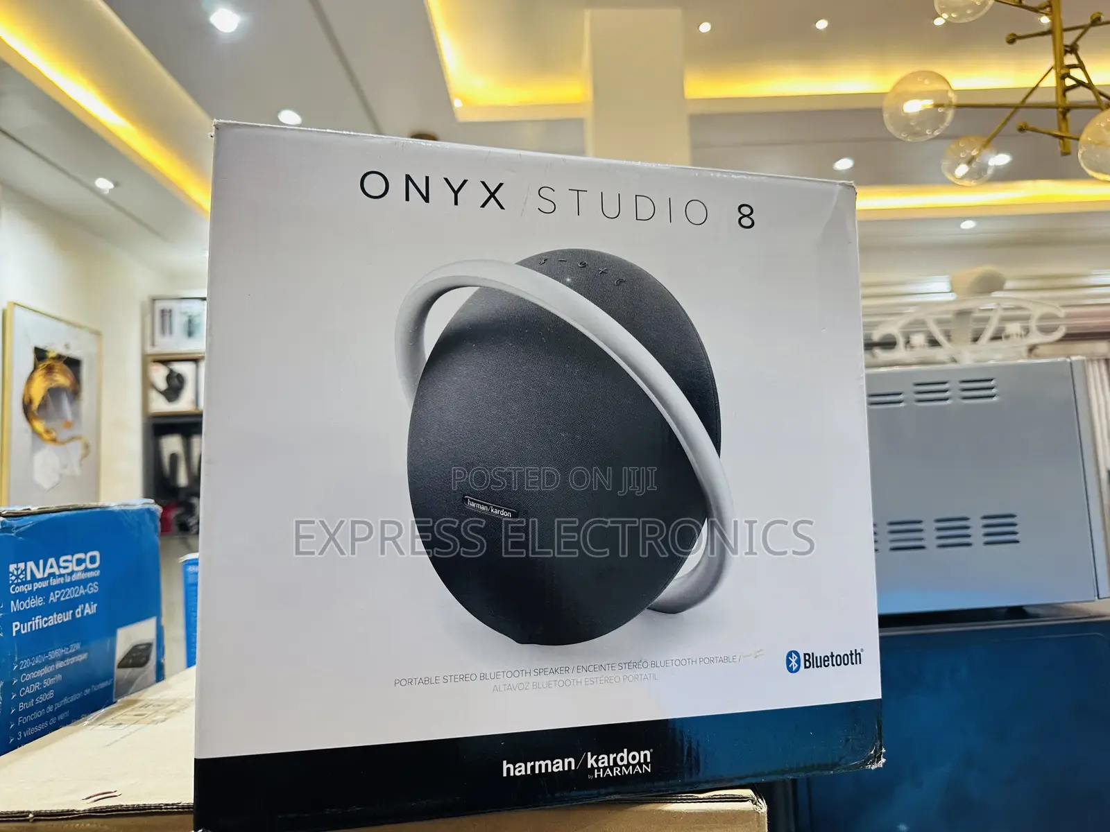 Onyx 8 Bluetooth Speaker Black  