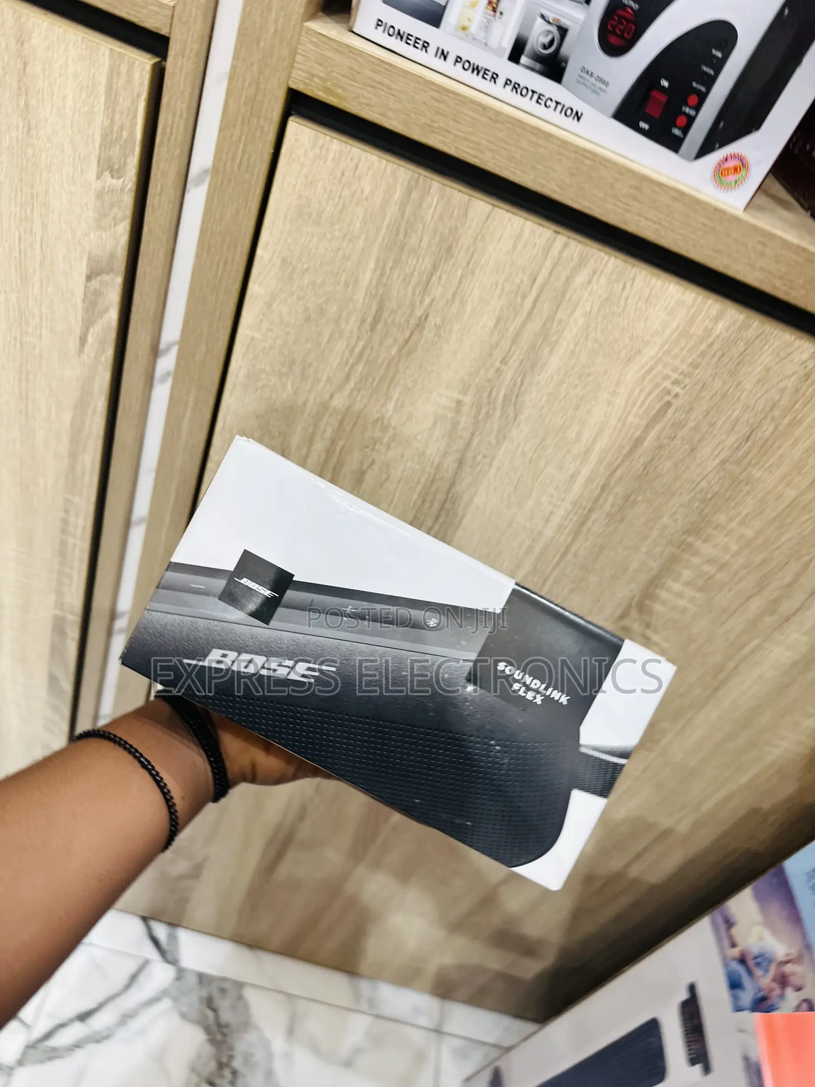 Grab a Deal Bose Sound Link Flex