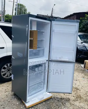 Valuable LG GC-B399NLJM Double Door Electric Fridge.