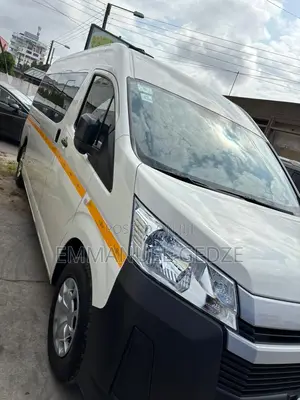 14 Seater Van for Rent
