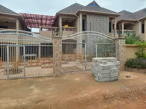 6bdrm House in Sam Properties, Bortiano for rent