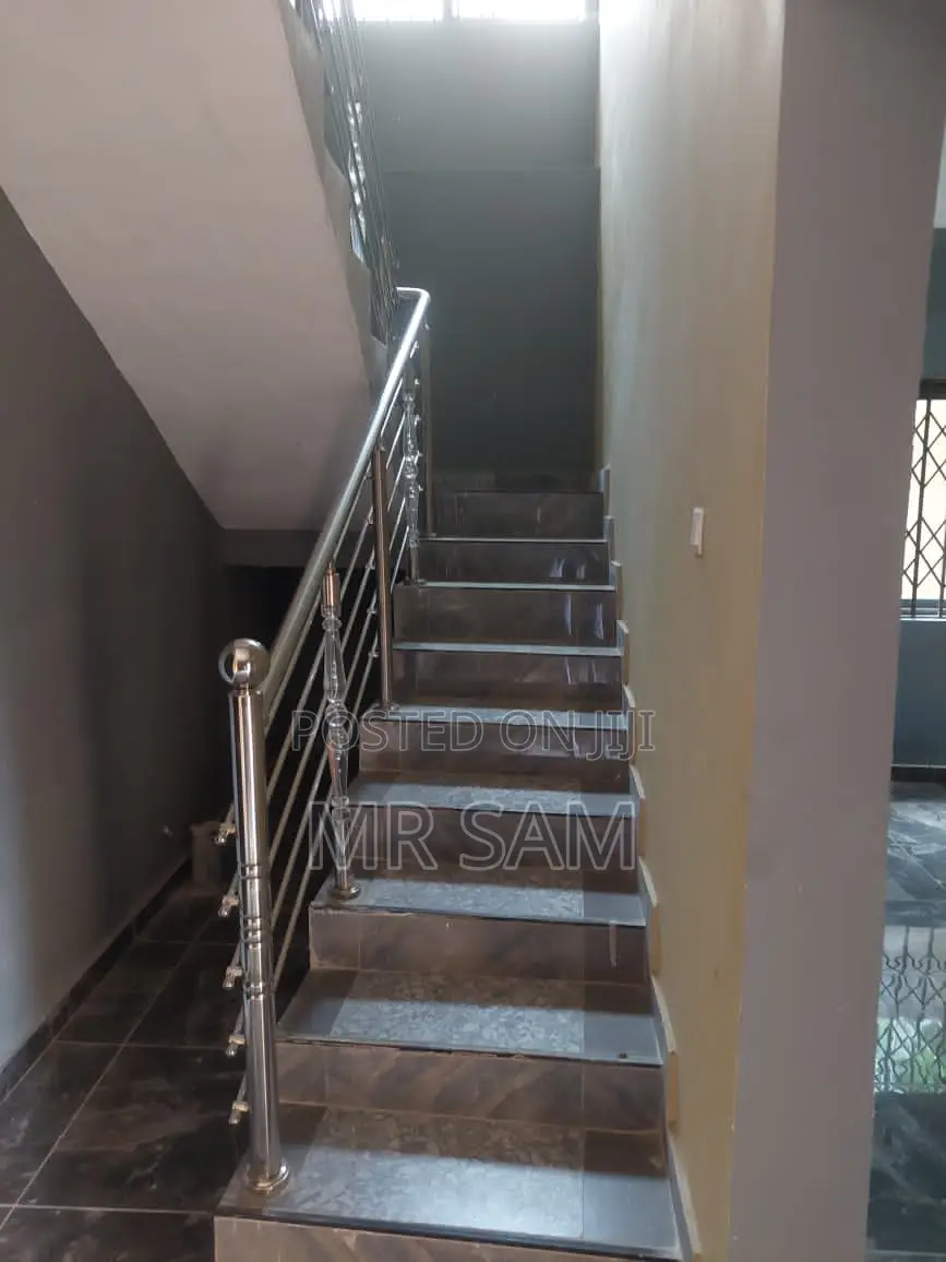 6bdrm House in Sam Properties, Bortiano for rent
