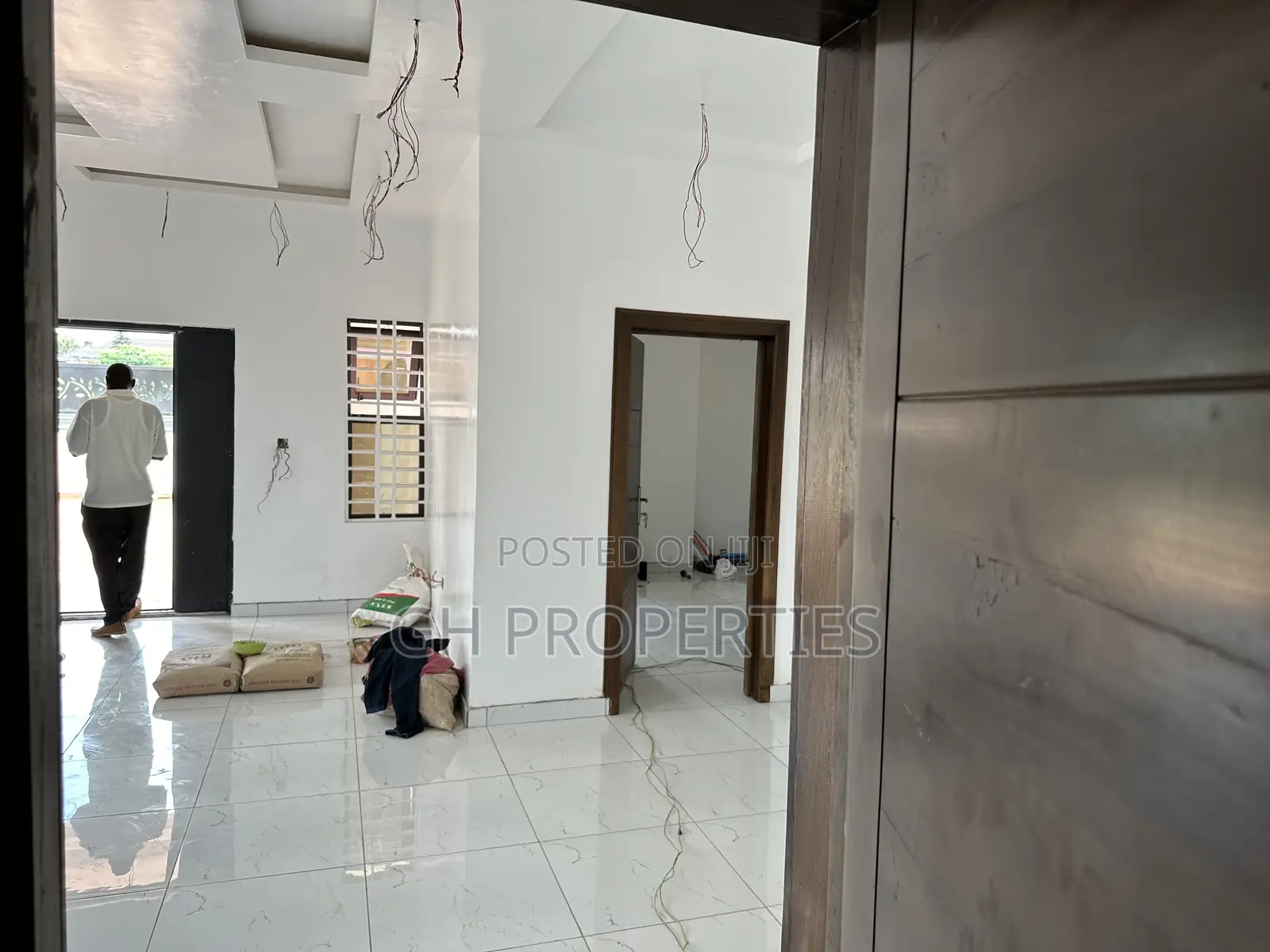 4bdrm Apartment in Kokoben., Kumasi Metropolitan for sale