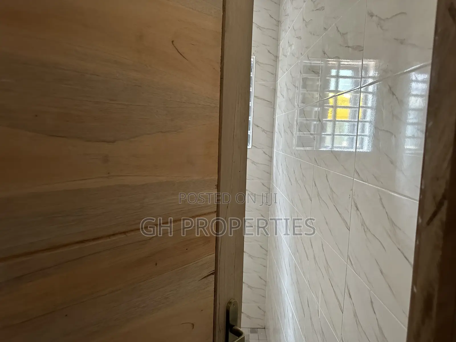 4bdrm Apartment in Kokoben., Kumasi Metropolitan for sale