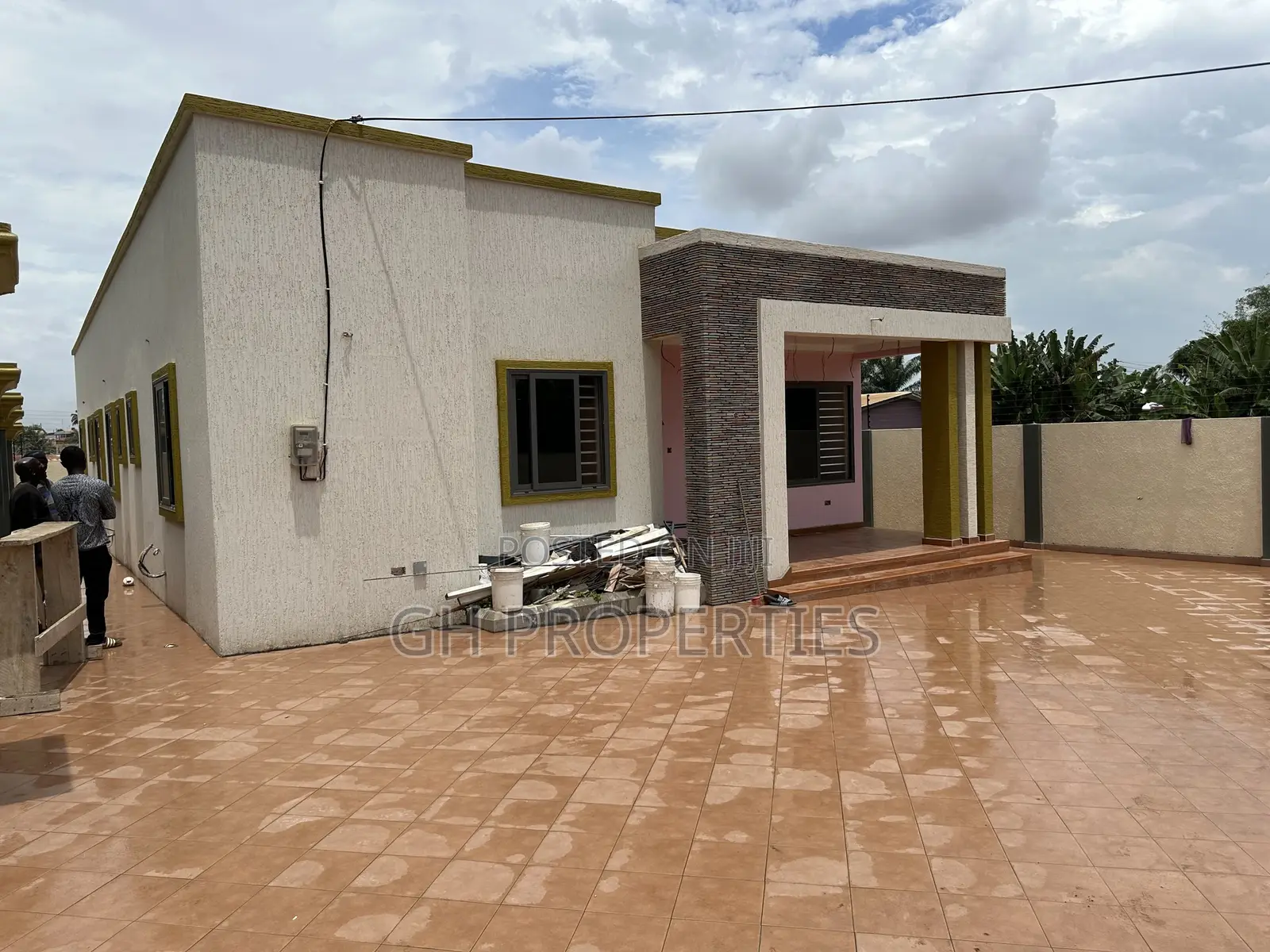 4bdrm Apartment in Kokoben., Kumasi Metropolitan for sale