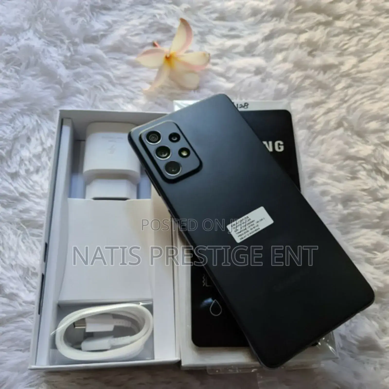 New Samsung Galaxy A72 5G 128 GB Black