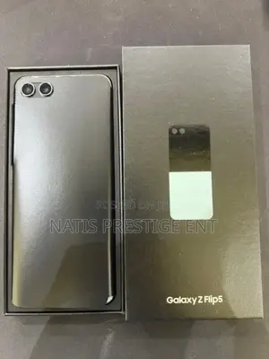 New Samsung Galaxy Z Flip 5 256 GB Black