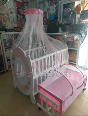 2 in 1 Baby Wooden Cot