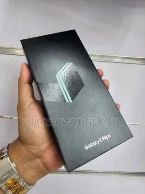 New Samsung Galaxy Z Flip6 256 GB Black