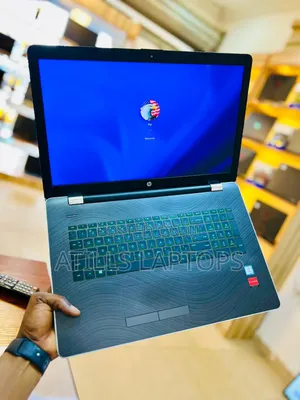 Laptop HP Pavilion 17 16GB Intel Core I7 SSD 1.5T