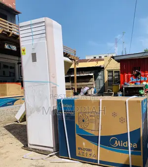 Super Chilling Midea 3.0hp Non Inverter Floor Standing Ac.