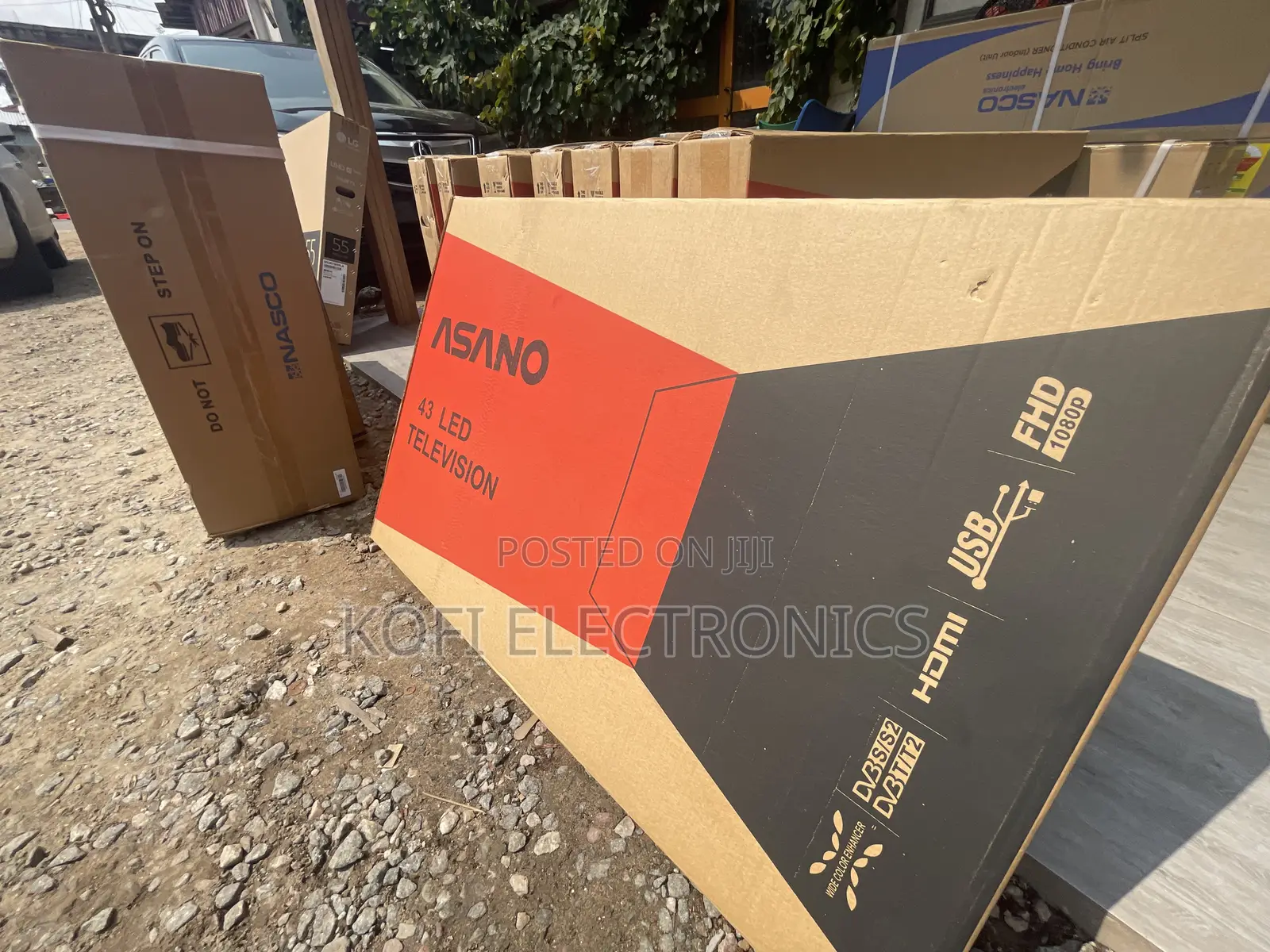 Quality Crystal Clear Programs-Asano 43" Satellite HD TV