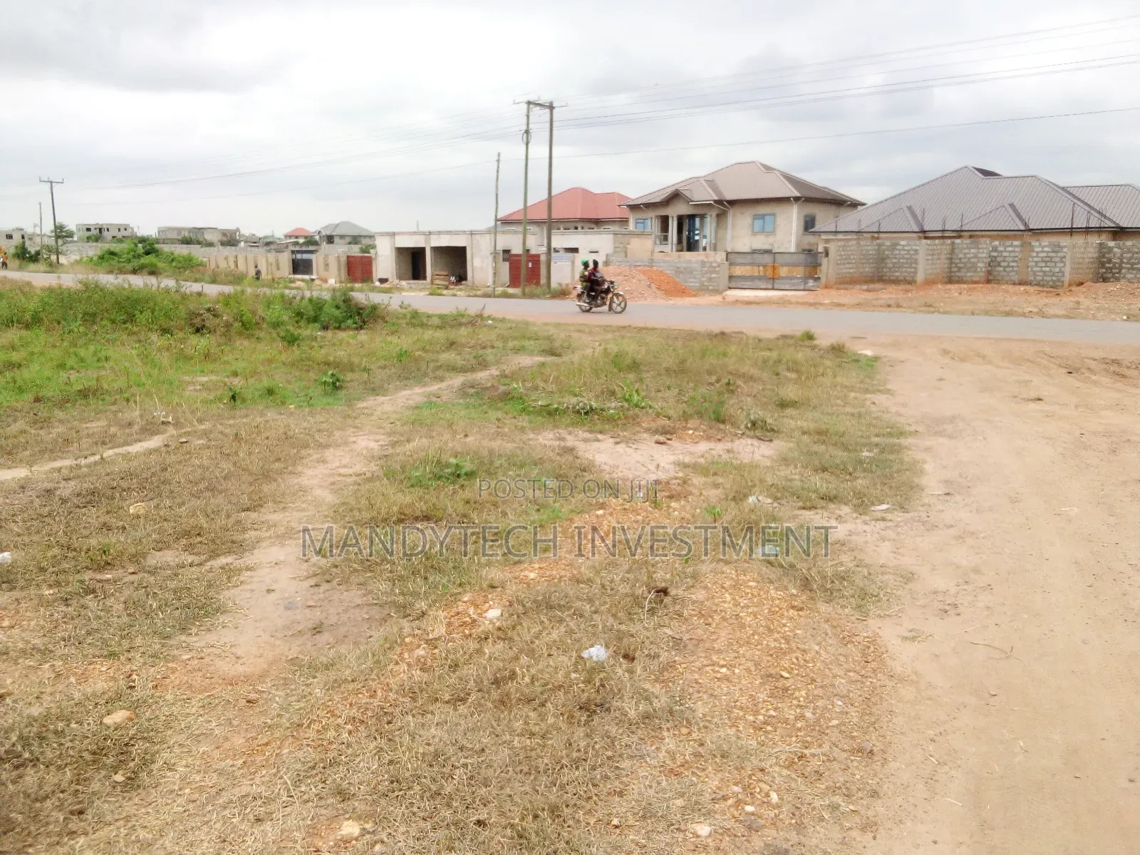 Commercial Land ( 2 Plots) - Katamanso