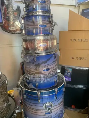 Pearl 5-Piece Drumset With 2cymbals