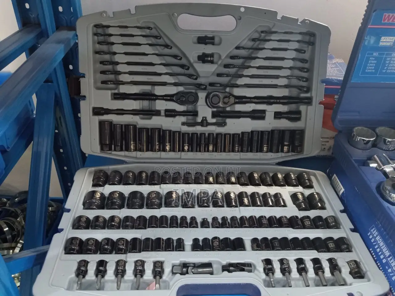 Socket Set,1/2 and 3/8 in Drives,13 Westward