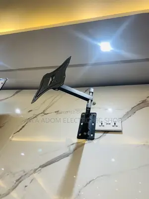Coner Adjustable Tv Bracket