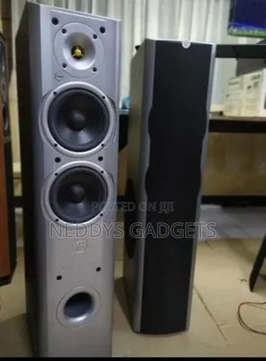Jamo X3m Flooring Standing Speakers,Made in Denmark