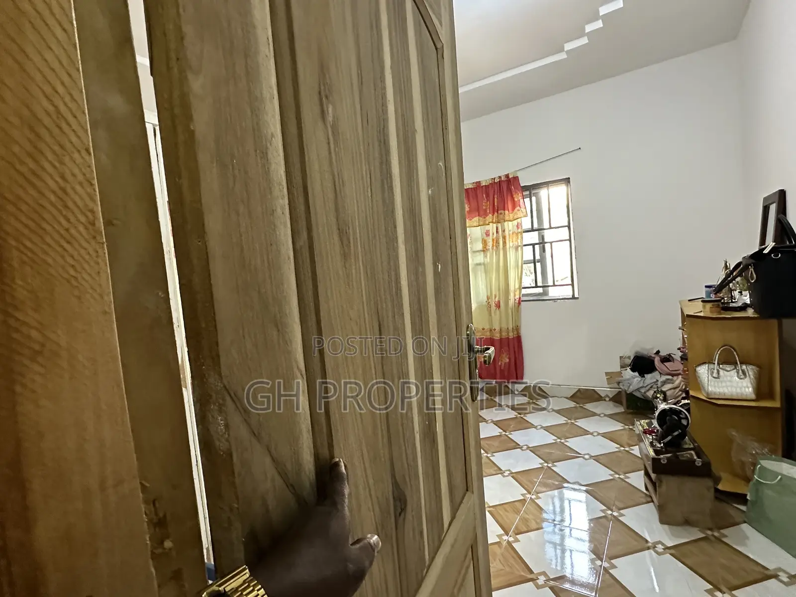 5bdrm House in Sokoban,Aboabo., Kumasi Metropolitan for sale