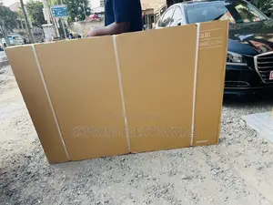 Crystal UHD Smart Samsung 75”Cu8000 Television