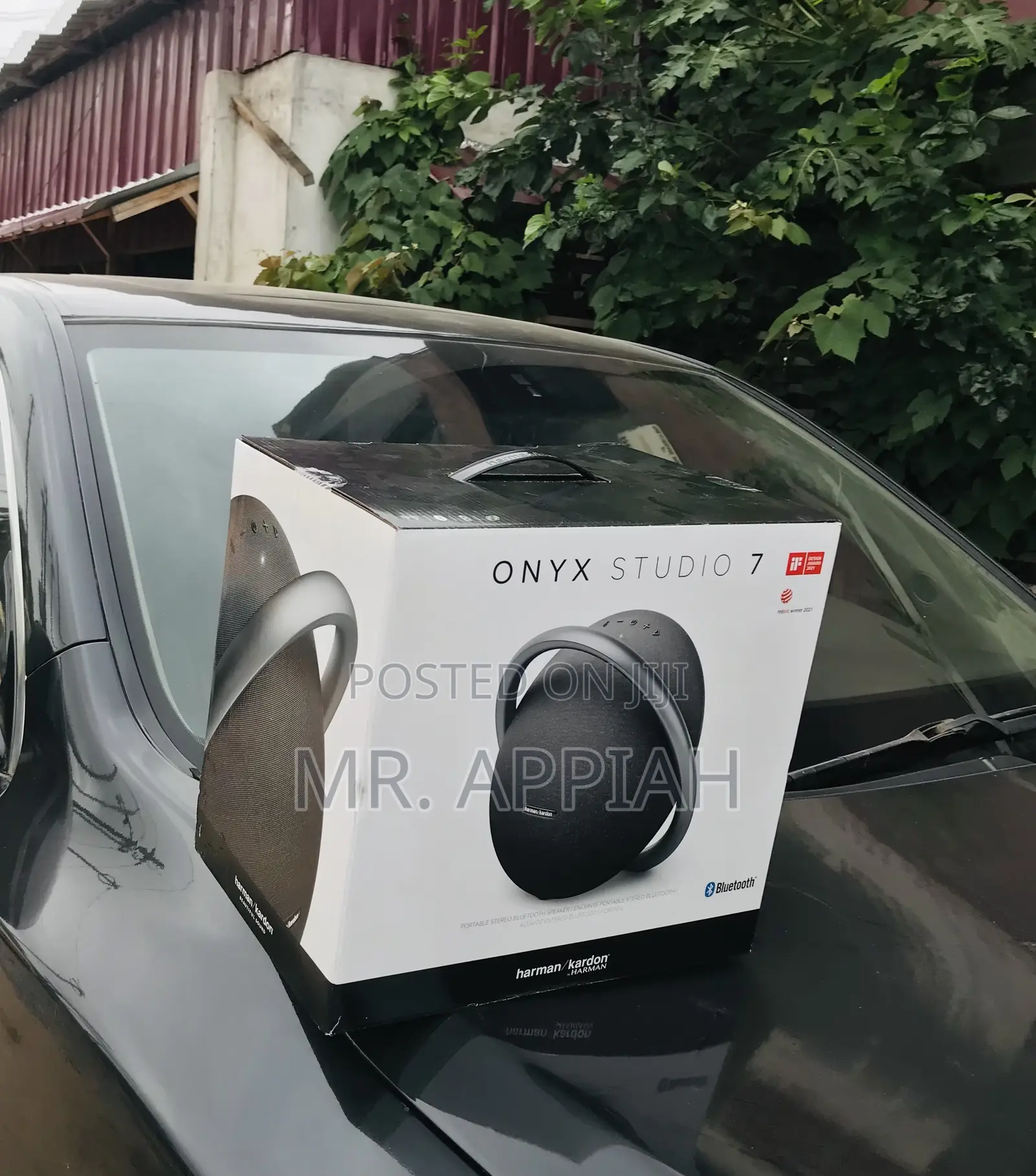 Super Powerful Harman Kardon Onyx 7 Portable Speaker.