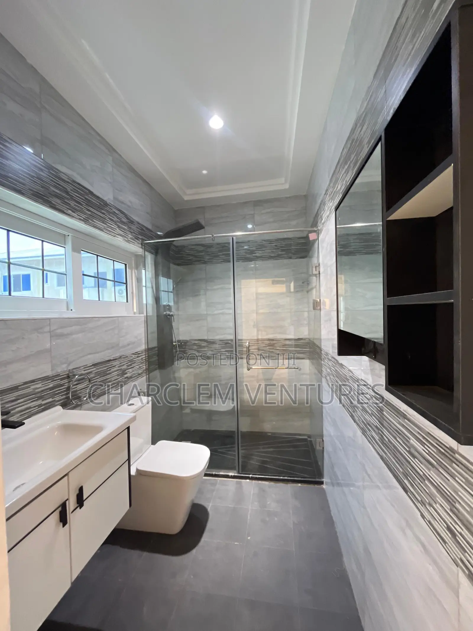 5bdrm House in Charclem Ventures, East Legon for sale