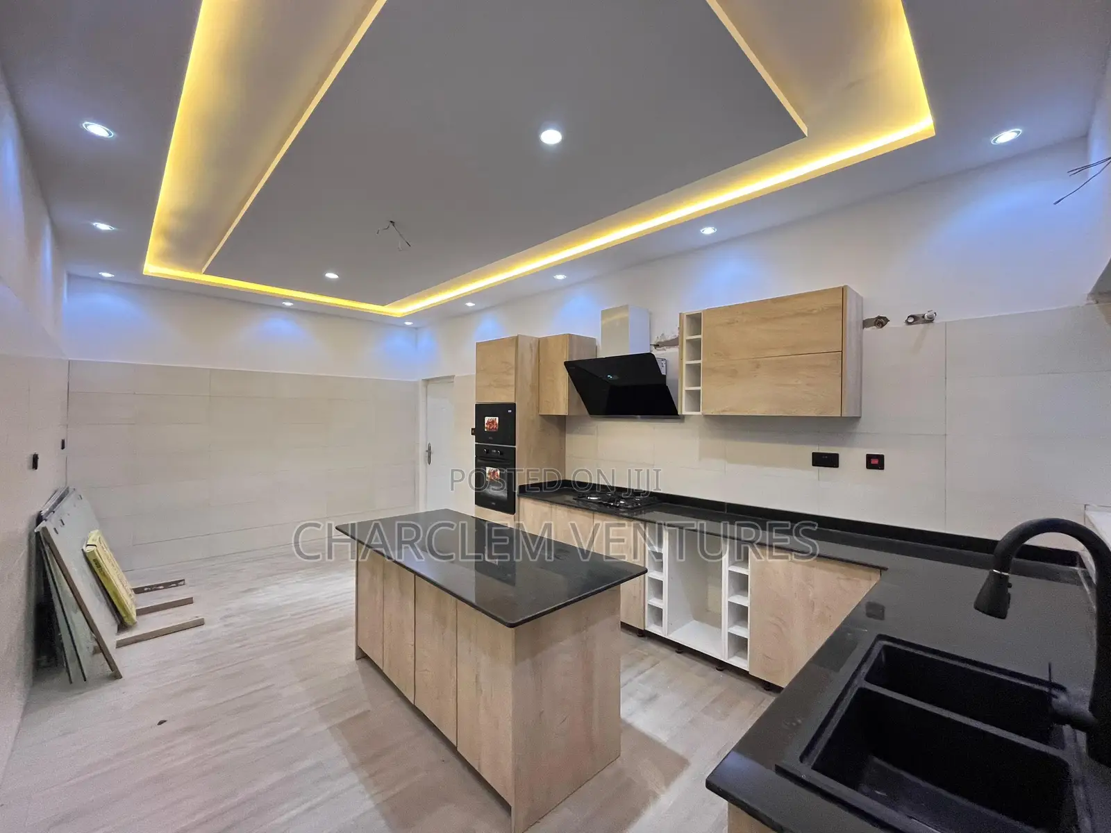 5bdrm House in Charclem Ventures, East Legon for sale