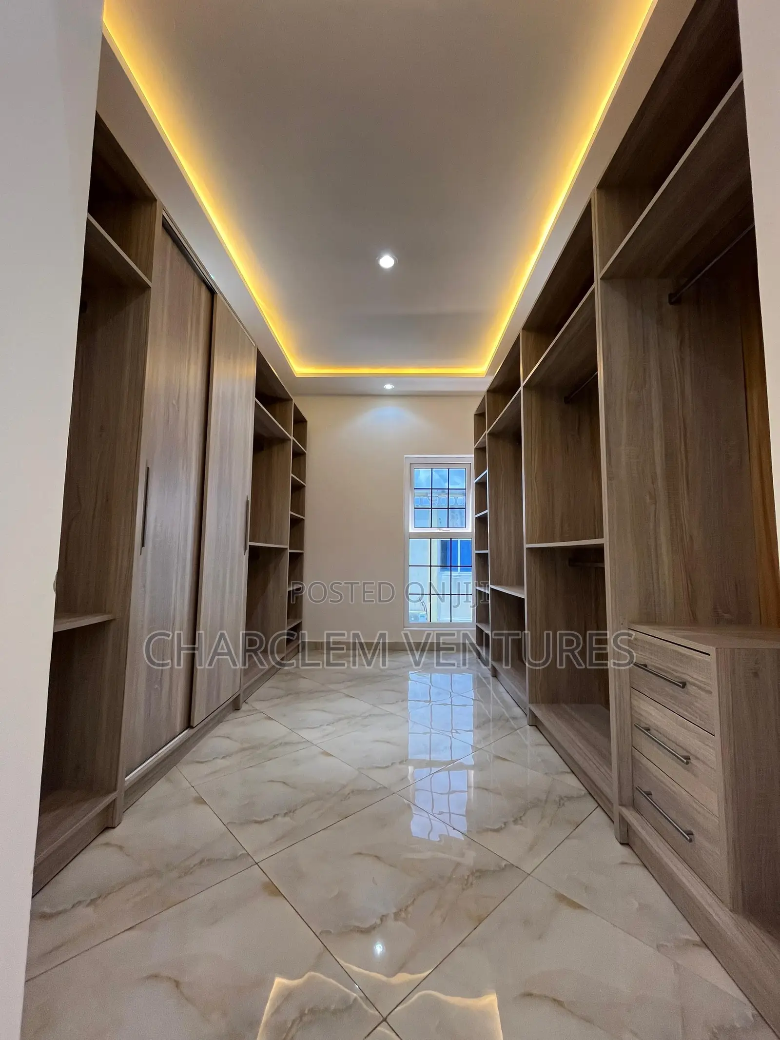 5bdrm House in Charclem Ventures, East Legon for sale