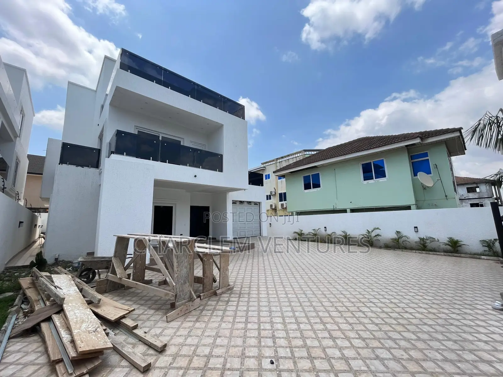 5bdrm House in Charclem Ventures, East Legon for sale