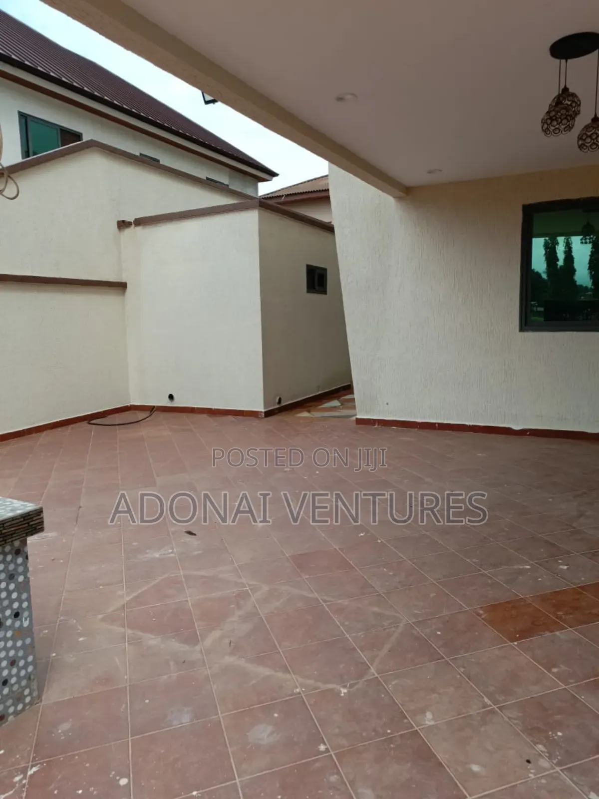 4bdrm House in Ahodwo, Kumasi Metropolitan for sale