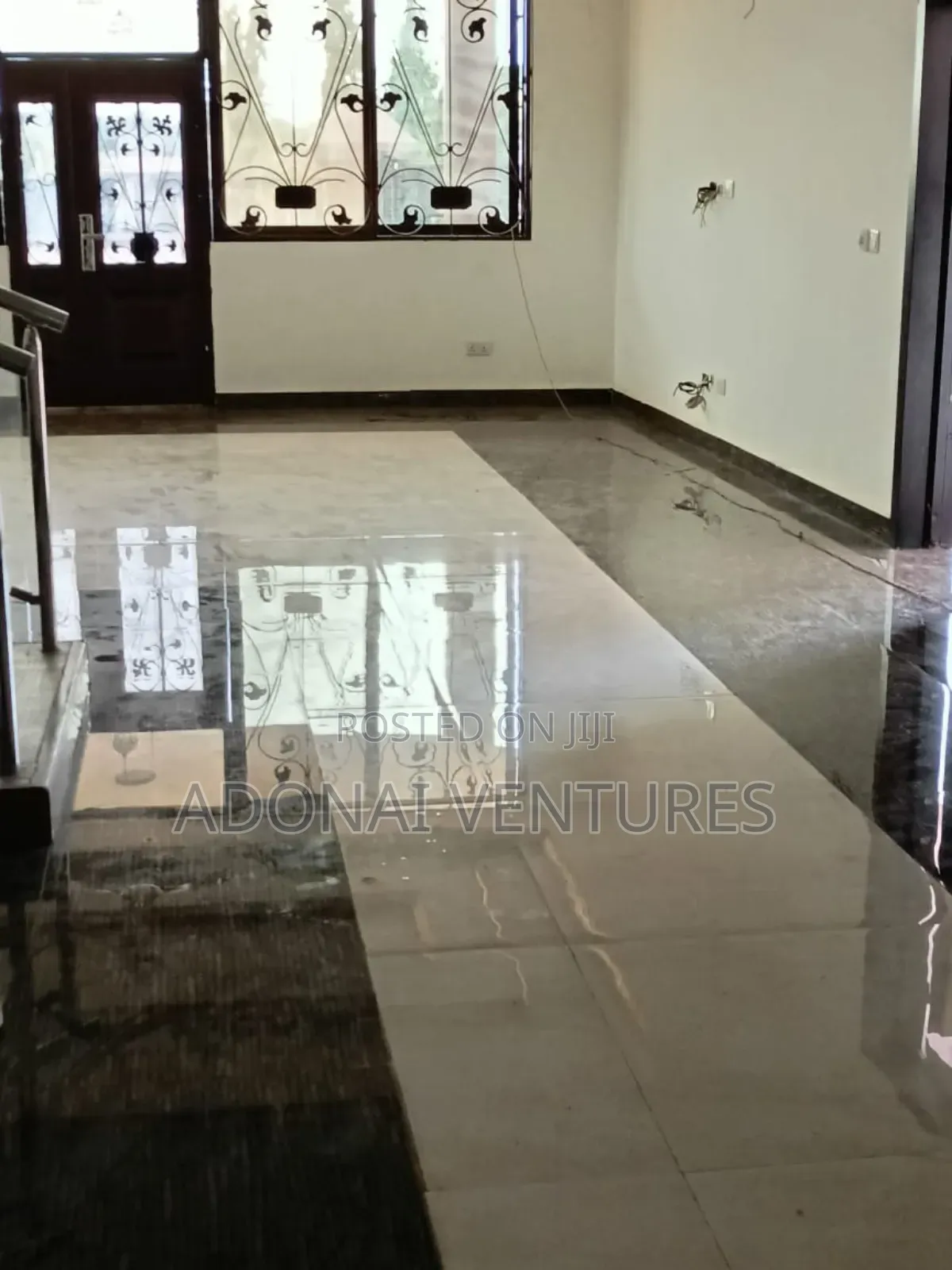 4bdrm House in Ahodwo, Kumasi Metropolitan for sale