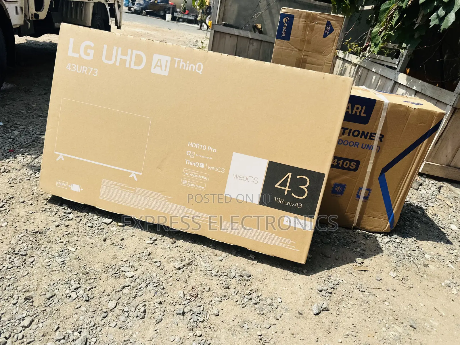 Best Buy for Less LG UHD High Resolution Smart 43”UR73