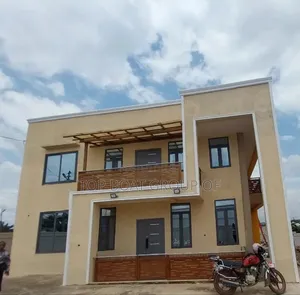 Furnished 4bdrm House in Tafo Mamponten Top, Kumasi Metropolitan