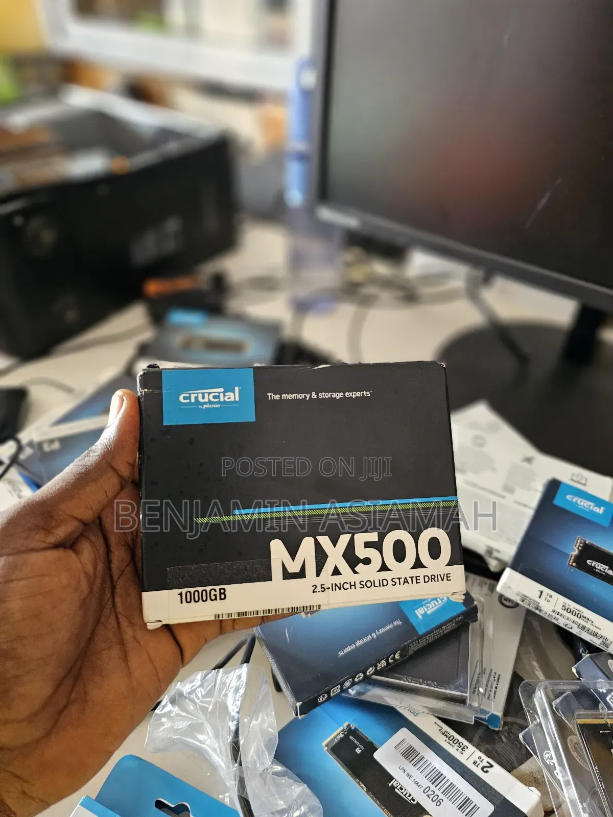 Crucial 1tb SSD Sata