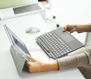 New Laptop Microsoft Surface Pro 7 4GB Intel Core I3 SSD 128GB