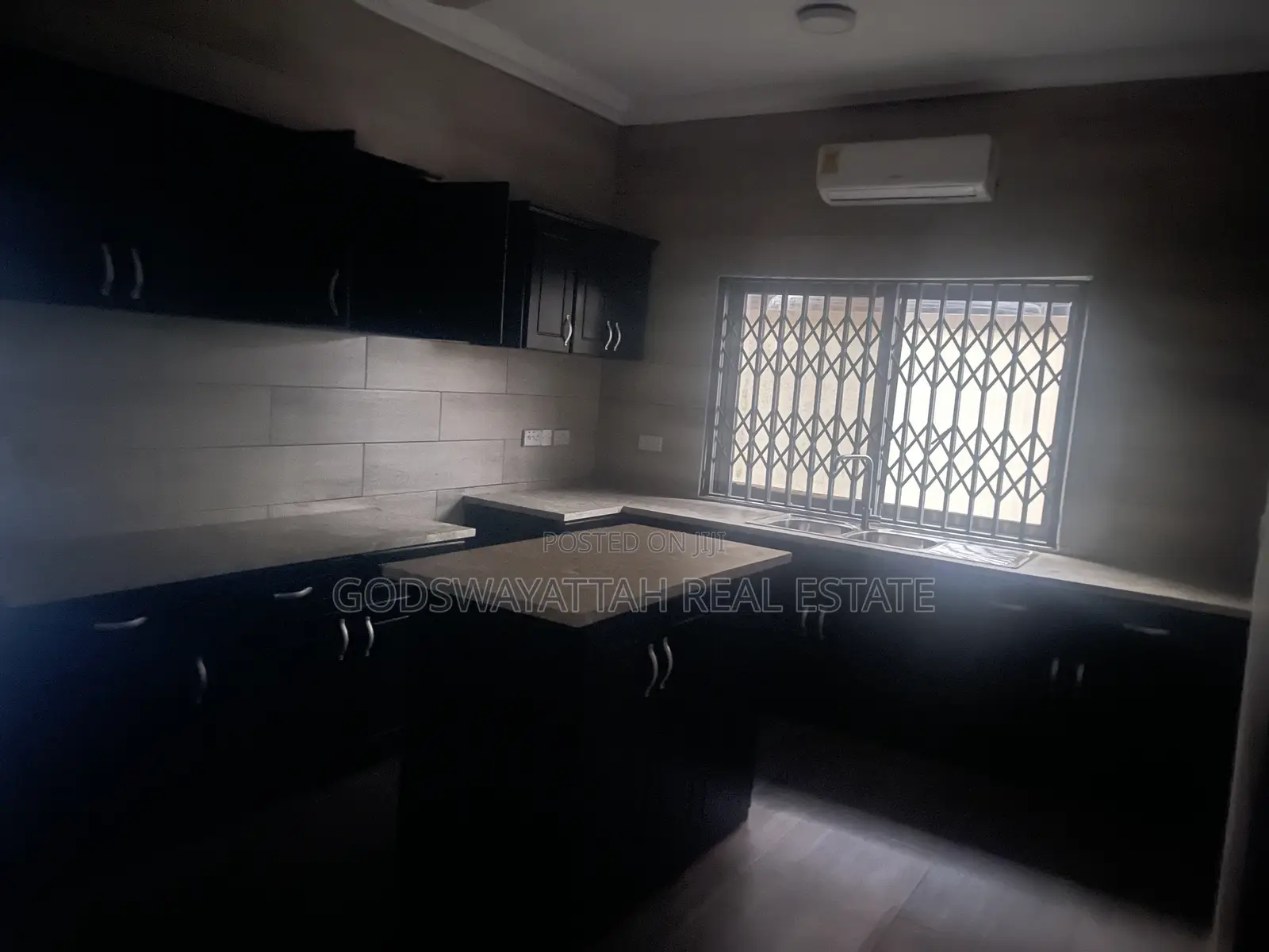 4bdrm House in East Legon, Adjiriganor for rent