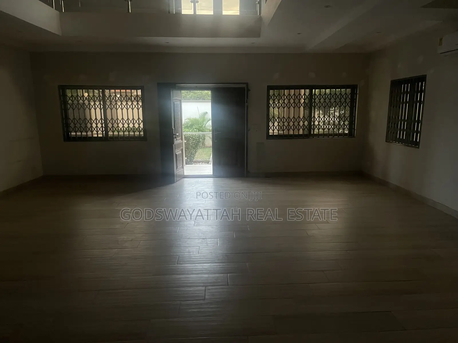 4bdrm House in East Legon, Adjiriganor for rent