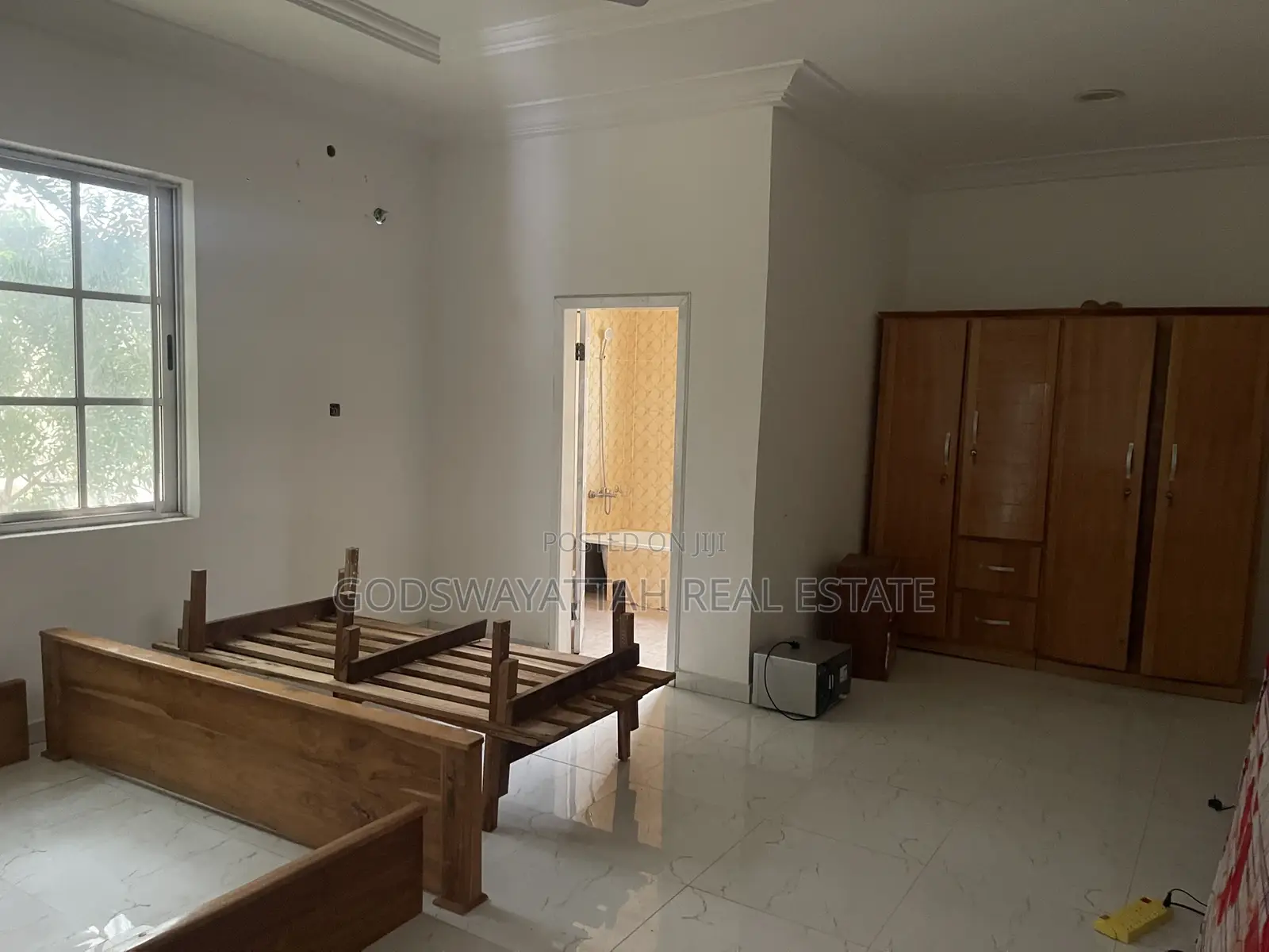 4bdrm House in East Legon, Adjiriganor for rent
