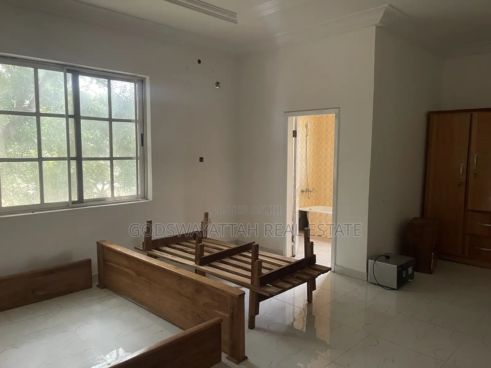 4bdrm House in East Legon, Adjiriganor for rent
