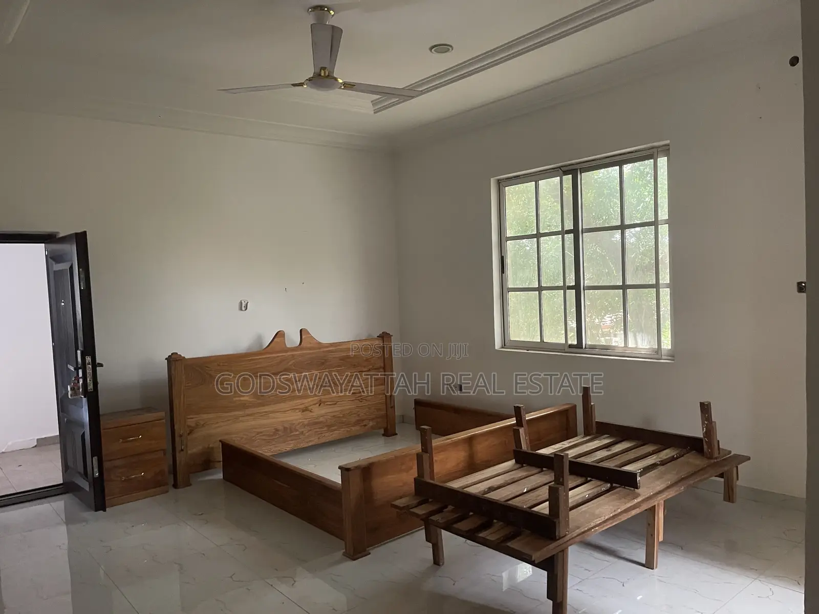 4bdrm House in East Legon, Adjiriganor for rent