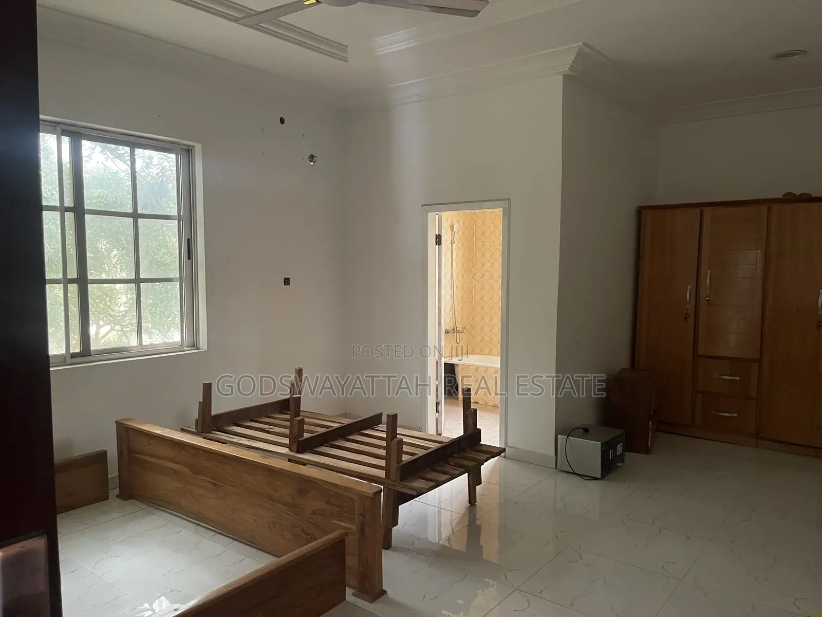 4bdrm House in East Legon, Adjiriganor for rent