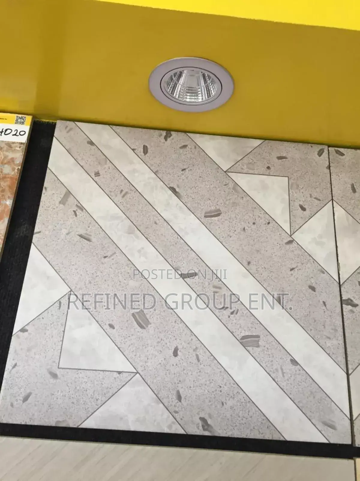 Twyford 40/40 Rustic/Rough Tile