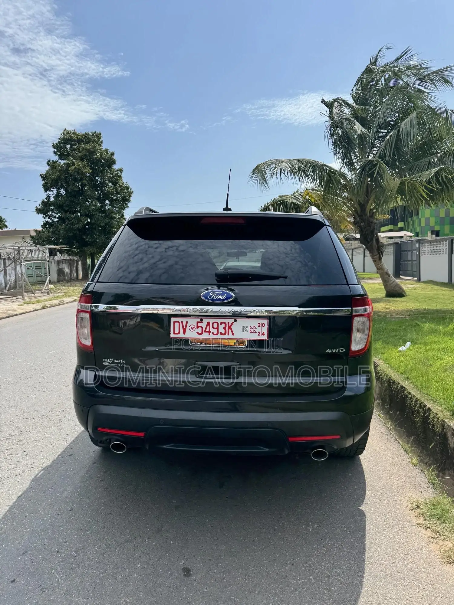 Ford Explorer Base 4dr FWD (3.5L 6cyl 6A) 2012 Black