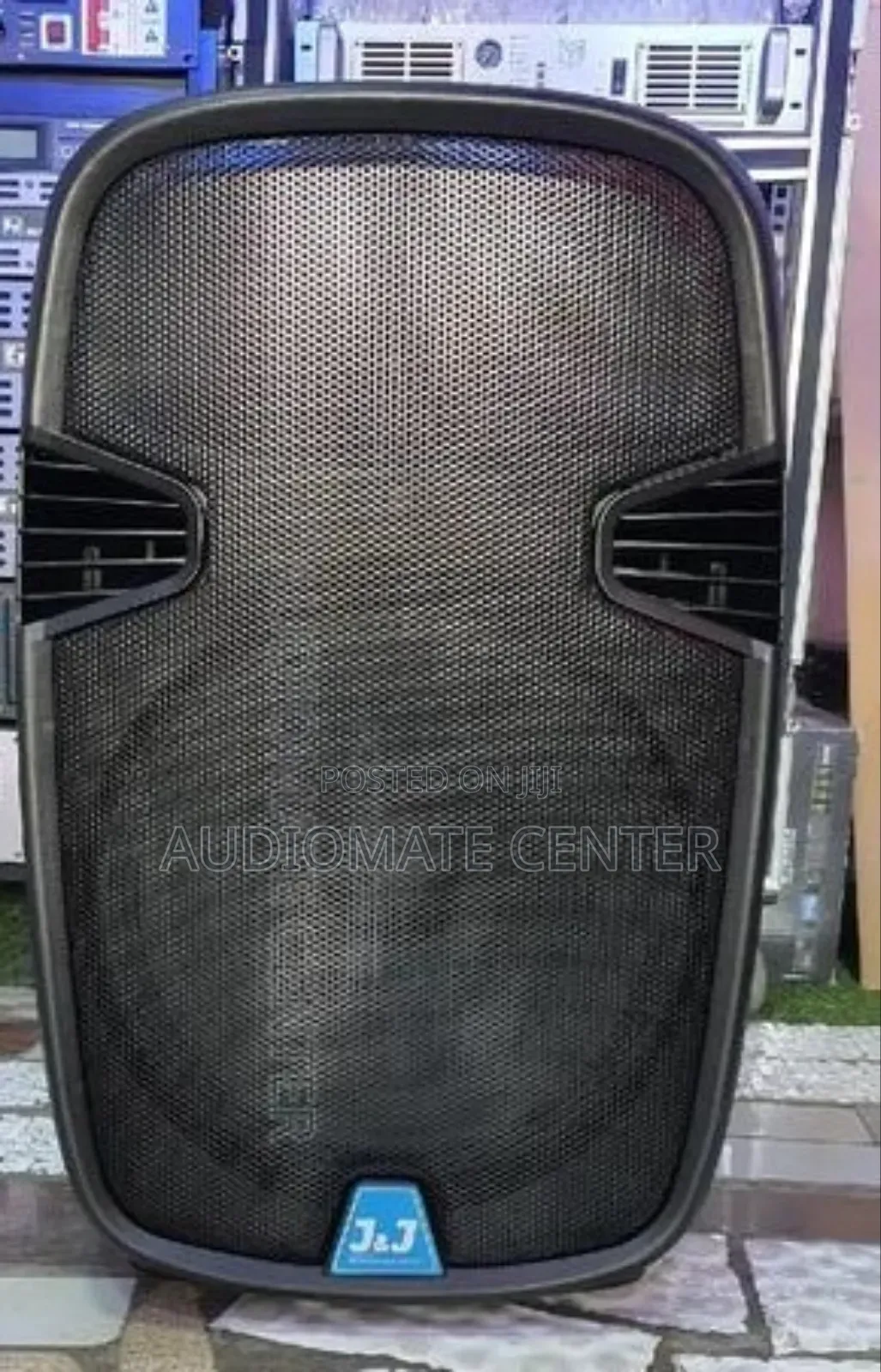 J J 15 Rechargeable Speaker