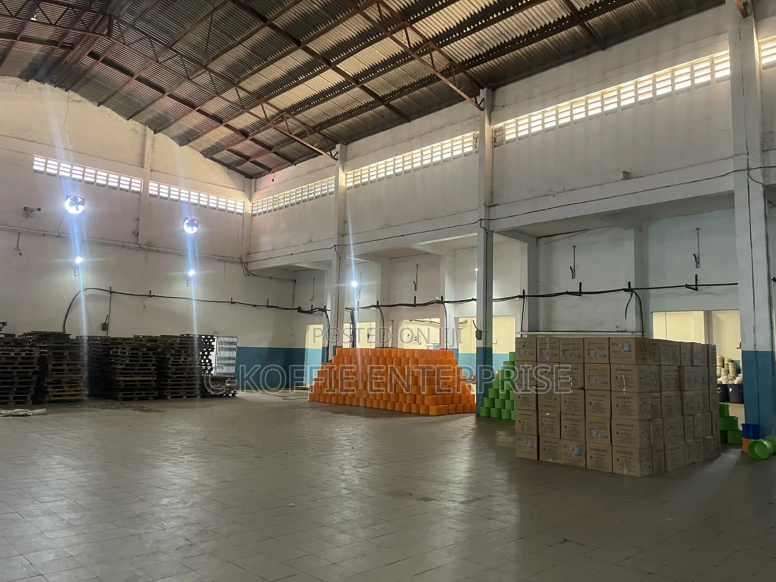 1300 SQM Warehouse at Accra Central