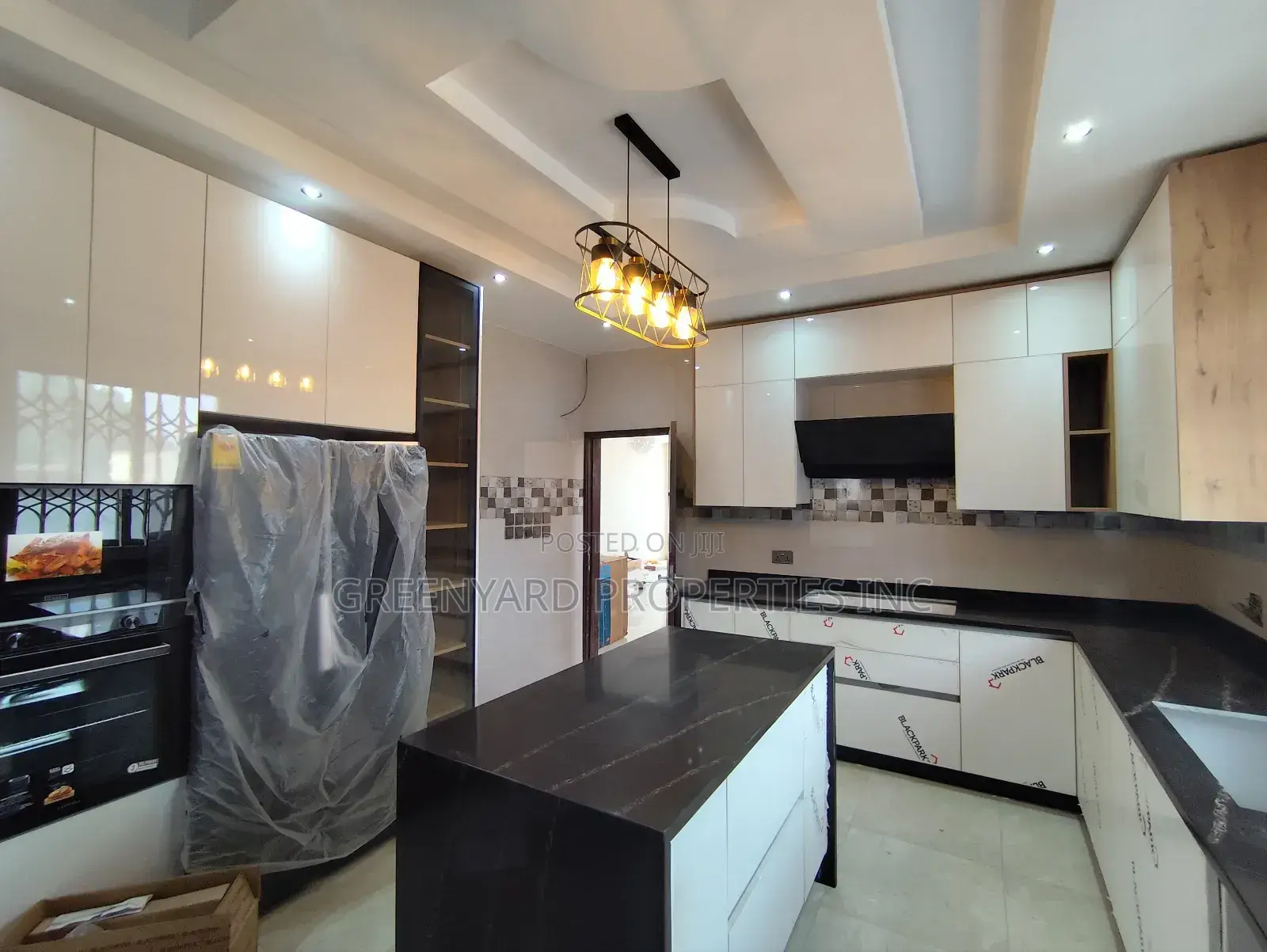 4bdrm House in East Legon for sale