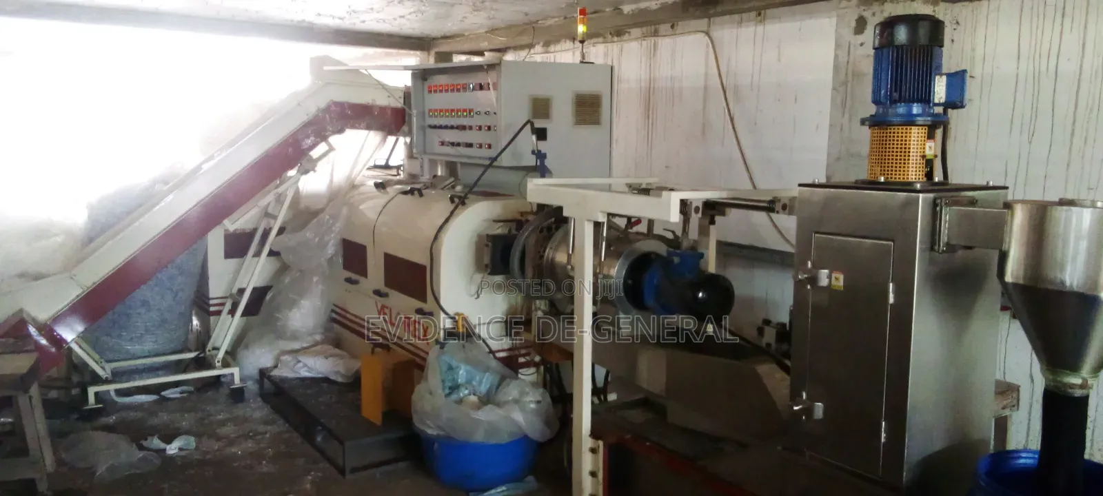 Recycle Machine Operator