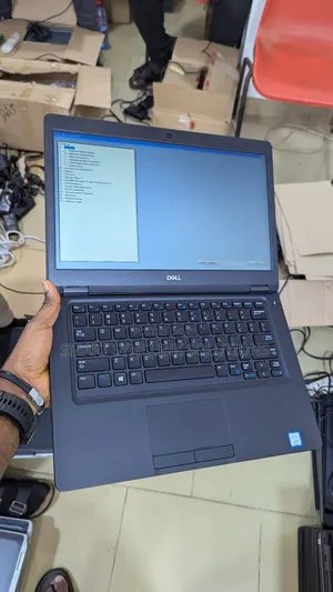 New Laptop Dell Latitude 5490 8GB Intel Core i5 SSD 256GB