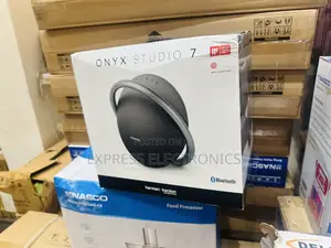 Soundwave Bluetooth Speaker Onyx 7 Studio